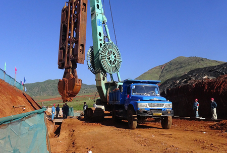 云南驰宏锌锗股份有限公司会泽分公司者海大渣堆地下水污染防控工程垂直防渗系统工程