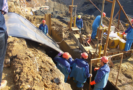 靖江市马桥镇原侯河石油化工厂场地环境污染综合治理项目垂直防渗系统工程