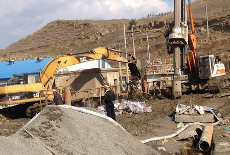 乌鲁木齐市固体废弃物处置中心截污坝防渗处理工程